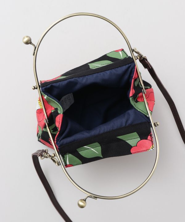 Shoulder bag with clasp - Flowers and Plants