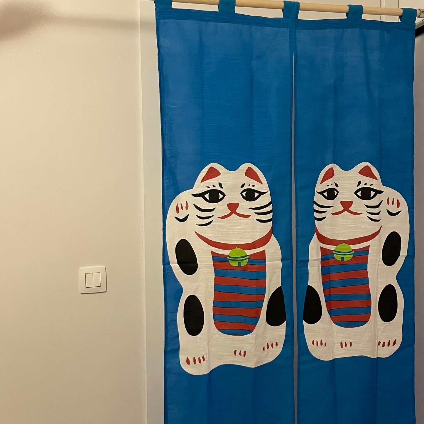 Noren - Blue Manekineko