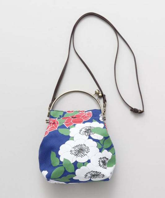 Shoulder bag with clasp - Flowers and Plants